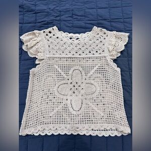 Women’s crochet top small